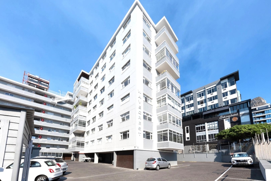 2 Bedroom Property for Sale in Sea Point Western Cape